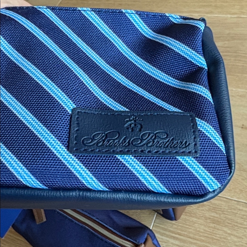 Brooks Brothers Travel Amenity Bag - 3-pack - Picture 10 of 10